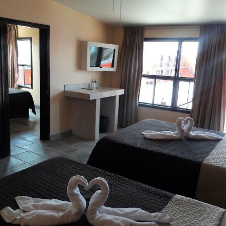 Motel Agora Ensenada Extérieur photo