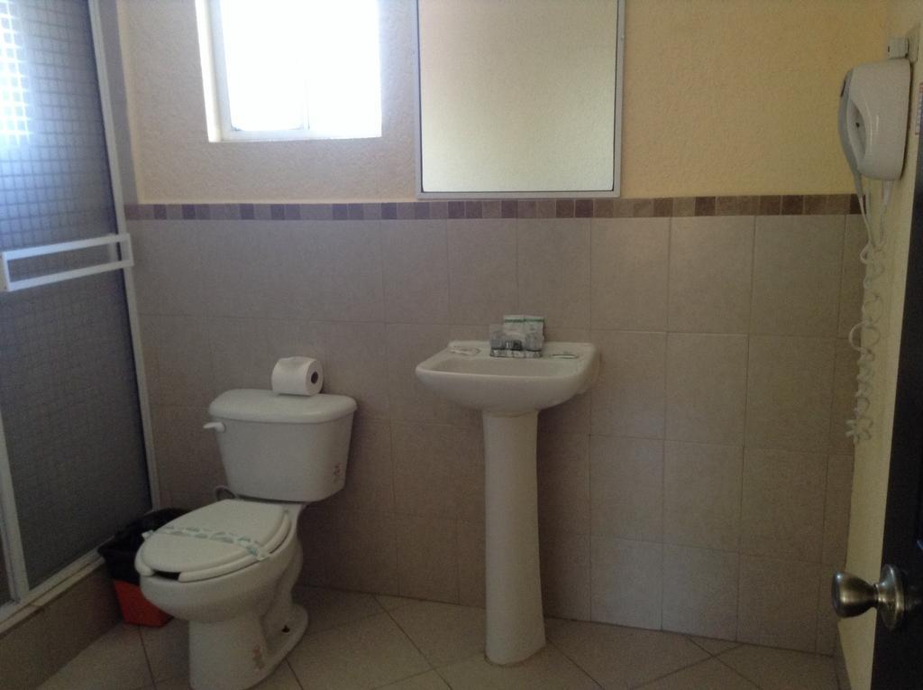 Motel Agora Ensenada Chambre photo