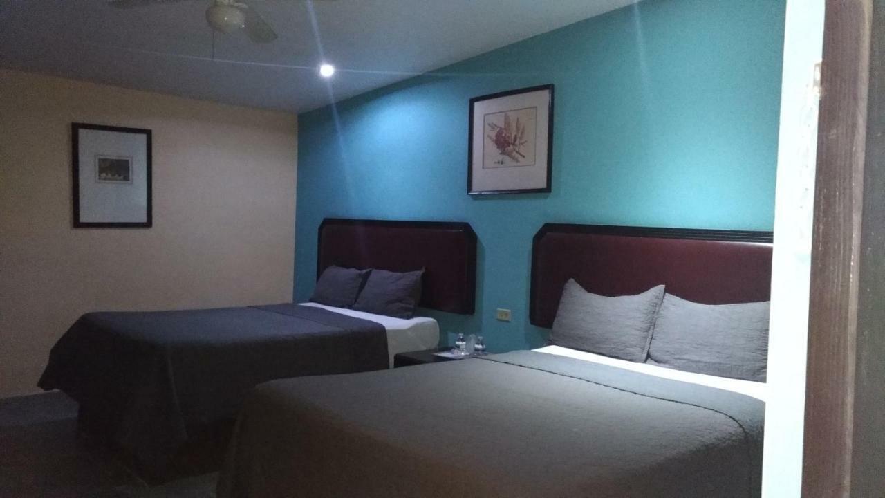 Motel Agora Ensenada Extérieur photo